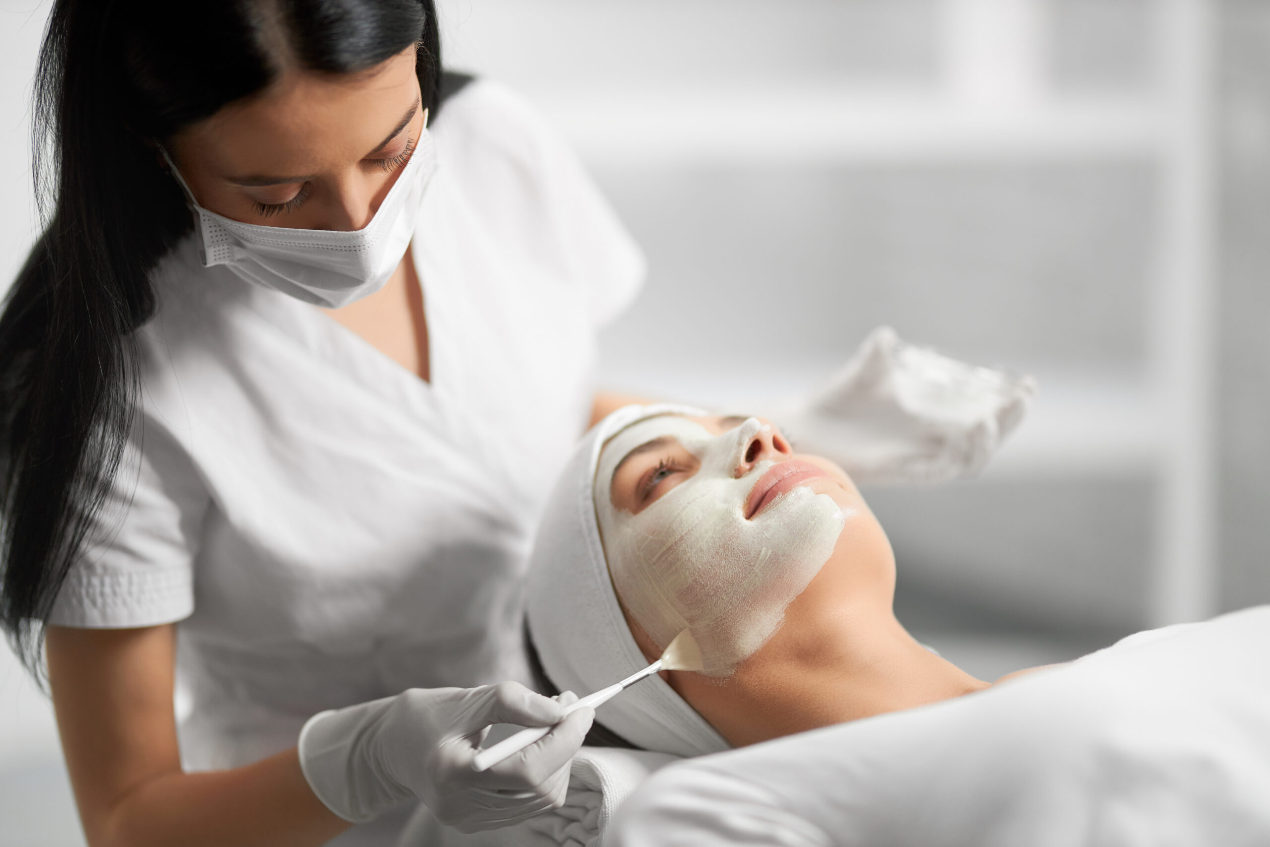 Facial Treatment, Gesichtsbehandlung